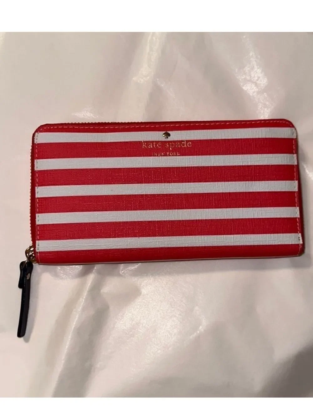 kate spade White Coral Pink Stripe Zip Around Leather Wallet